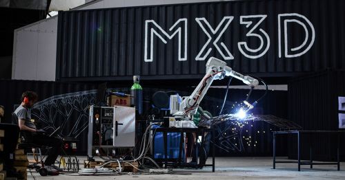 MX3D concluye la construcci&oacute;n del primer puente de acero impreso en 3D