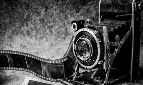 Celebra el D&iacute;a Mundial de la C&aacute;mara Fotogr&aacute;fica descubriendo&nbsp;el mundo de los equipos mirrorless