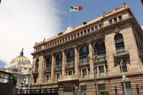 Resiliencia y dinamismo, dos retos que marcar&aacute;n el cierre de a&ntilde;o para la banca en M&eacute;xico